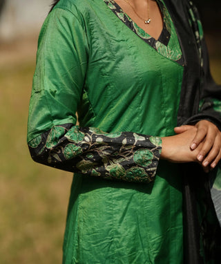 Emerald Grove Muslin Silk 3-Piece Festive Set