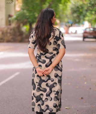 Pebble Noir Cotton Kurti with Elbow Sleeves for Casual Wear