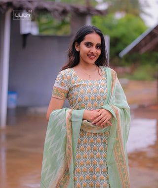 Ornaya Bloom Cotton Slub 3 Piece Kurti Set with Pockets
