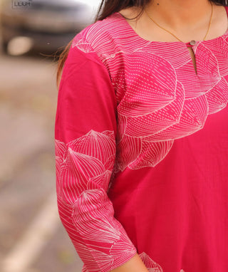 Fuchsia Serenade Cotton Kurti – Everyday Elegant Casual Wear