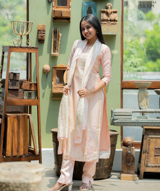 Soft Peachy Pink Muslin 3-Piece Casual Dress Set