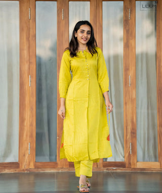 Golden Zest Muslin Co-ord Set with Pockets – Trendy Casual