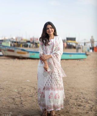 Ivory Blush Garden Mul Cotton 3-Piece Casual Set