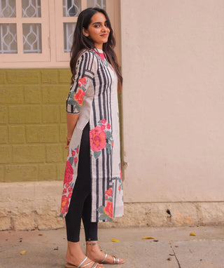 Vintage Rose Canvas Cotton Kurti – 3/4 Sleeve Casual Elegance