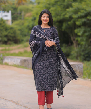Raven Bloom Cotton 3 Piece Set with Hakoba Shawl for Women