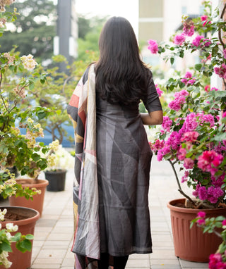 Stormy Onyx Muslin Kurti with Shawl – Elbow Sleeve Elegance