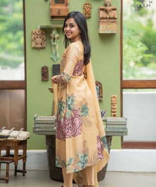 Champagne Petal Muslin 3-Piece Set with Hand Embroidery