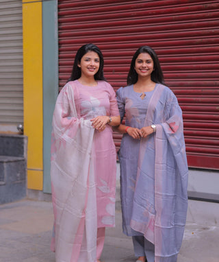 Pink Whisper Organza 3 Piece Set with Pockets & Dupatta