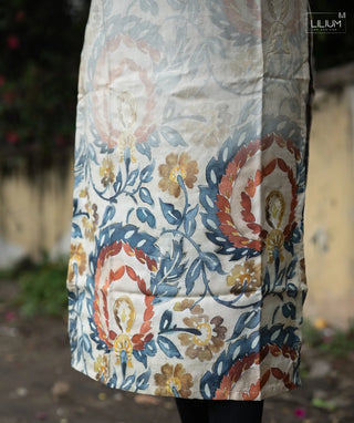 Ecru Floral Muslin Foil Print Kurti with 3/4 Sleeves