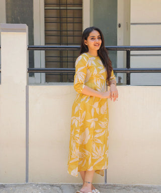 Golden Willow Muslin A-Line Dress with Pockets | 3/4 Sleeve