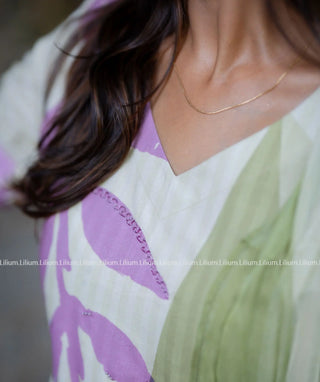 Elbow sleeve orchid kurti with matching bottom and dupatta