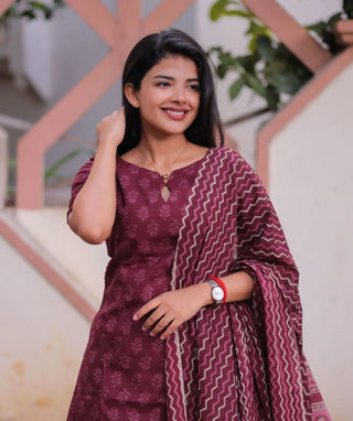 Mulberry Wine Cotton 3-Piece Set with Elbow Sleeves