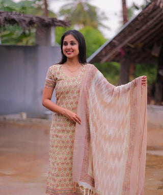 Zaraya Veil Slub Cotton 3 Piece Kurti Set with Pockets
