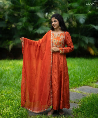 Amber Rust Muslin Silk 3-Piece Festive Set