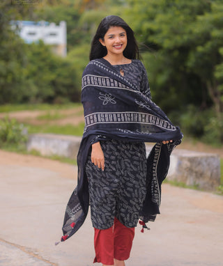 Raven Bloom Cotton 3 Piece Set with Hakoba Shawl for Women