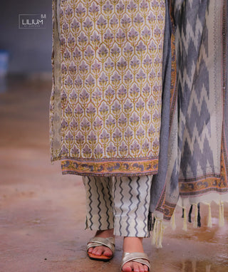 Velora Crest Cotton Slub 3 Piece Kurti Set with Lining