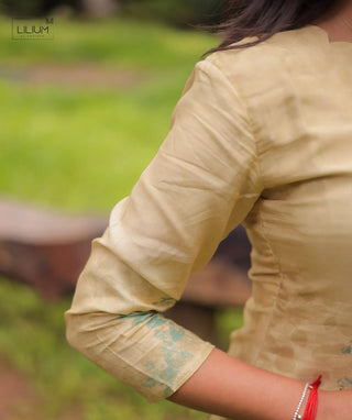 Golden Heirloom Muslin 3-Piece Festive Set With Pockets