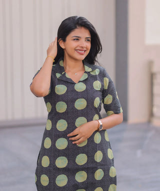 Sage Noir Mosaic Cotton Kurti – Casual Elbow Sleeve