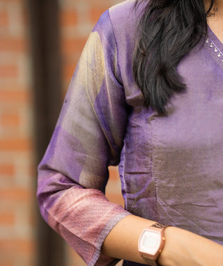Functional pocket detail on silk co-ords