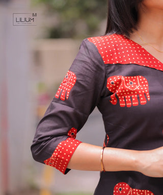 Full-length Royal Tusker ethnic kurta set