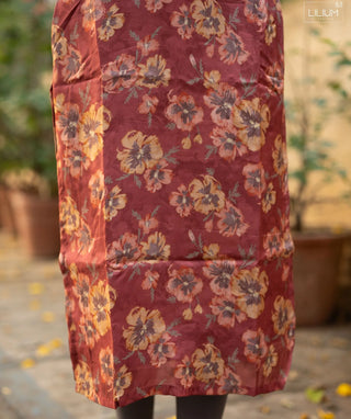 Dusty Rose Floral Muslin Kurti – 3/4 Sleeves Casual