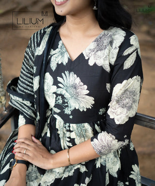 Breathable cotton kurti set with side pockets