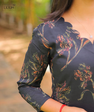 Midnight Meadow Muslin Kurti – Elegant 3/4 Sleeve Style