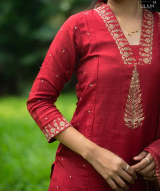 Vermilion Grace Muslin Silk 3-Piece Festive Set