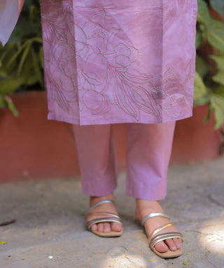 Vintage Mauve Cotton Kurti with Shawl – 3/4 Sleeve Style