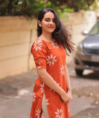 Ember Blossom Cotton Kurti – Everyday Elegance for Women