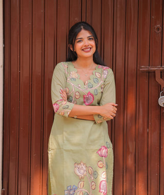 Sage Blossom Cotton Kurti – 3/4 Sleeves Everyday Wear