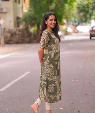 Forest Whisper Cotton Kurti – Minimalist Daily Wear