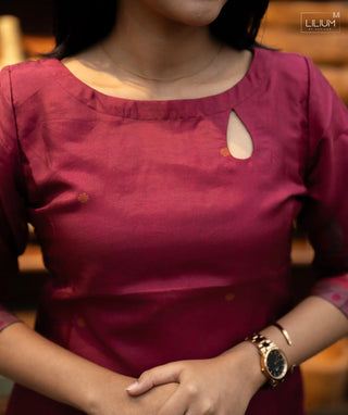 Noble Berry Russian Silk Kurti with 3/4 Sleeves – Casual Wear