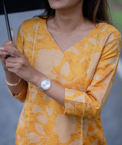 Golden Yellow Manipuri Kurti – Traditional Wear