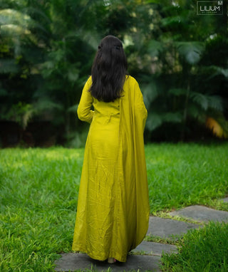 Haldi Aura Muslin Silk 3-Piece Festive Set