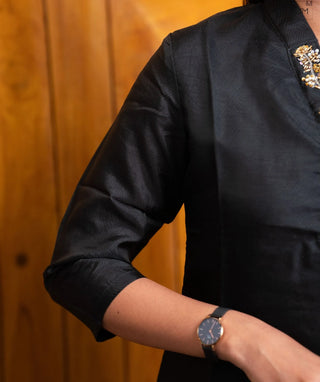 Midnight Onyx Pearl Hand Embroidered Muslin Festive Kurti