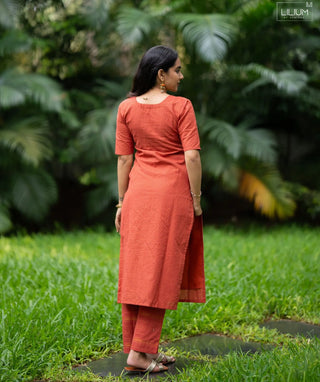 Burnt Saffron Zari Checked Handloom Cotton Co-ord Set