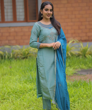 Azure Lotus Tissue Silk 3-Piece Set with Pockets