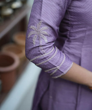 Lilac Whisper Muslin 3 Piece Kurta Set with Pockets