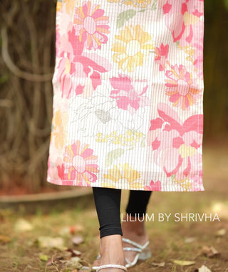 Halfwhite Floral Blossom Manipuri Kurti - Traditional Wear