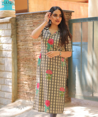 Desert Rose Grid Cotton Kurti – Lined Casual Wear Trend