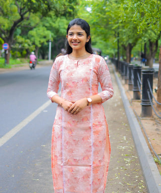 Peach Blossom Linen Slub Kurti - Casual Elegance