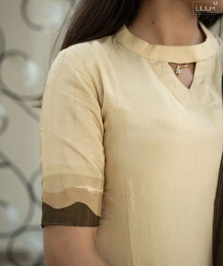 Pale Yellow Abstract Print Muslin Kurti with Shawl