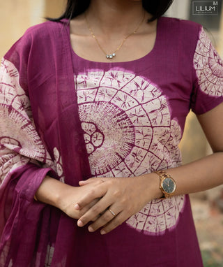 Royal Mulberry Wine Cotton Kurti with Shawl – Casual Wear