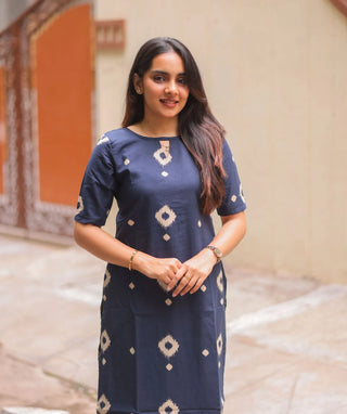 Royal Ink Cotton Kurti – Minimalist Casual Chic