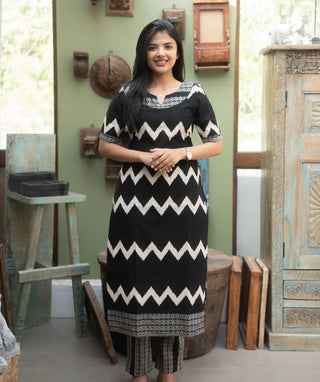 Black Noir Sandstone Cotton Co-Ord Set with Pockets