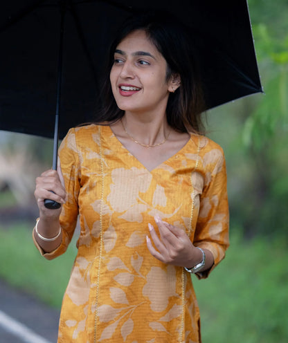 Golden Yellow Manipuri Kurti – Traditional Wear