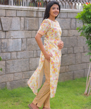 Ivory Bloom Cotton Co-Ord Set with Pockets for Women
