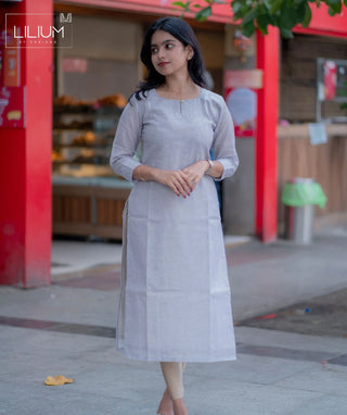 Grey & White Cotton Slub Kurti with Shawl – Casual Chic