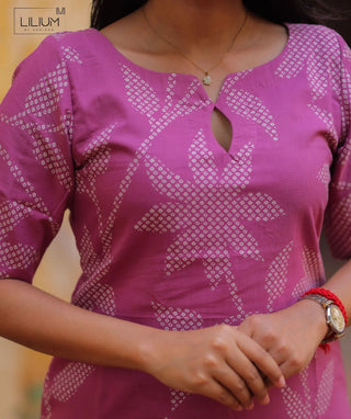 Mulberry Blush Cotton Kurti with Elbow Sleeves